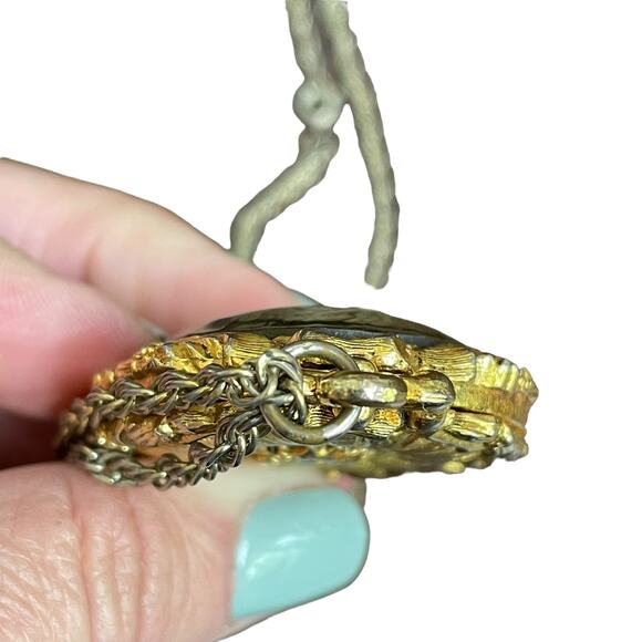 Vintage Max Factor Locket Pendant Necklace Gold Tone Solid Perfume Roses READ - Picture 11 of 11